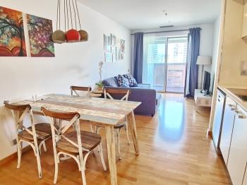 Fira Gran Via 12B - Apartment in L'Hospitalet de Llobregat